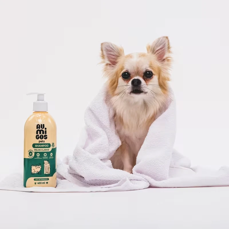 Shampoo Pelos Claros Au.Migos Pets 400ml