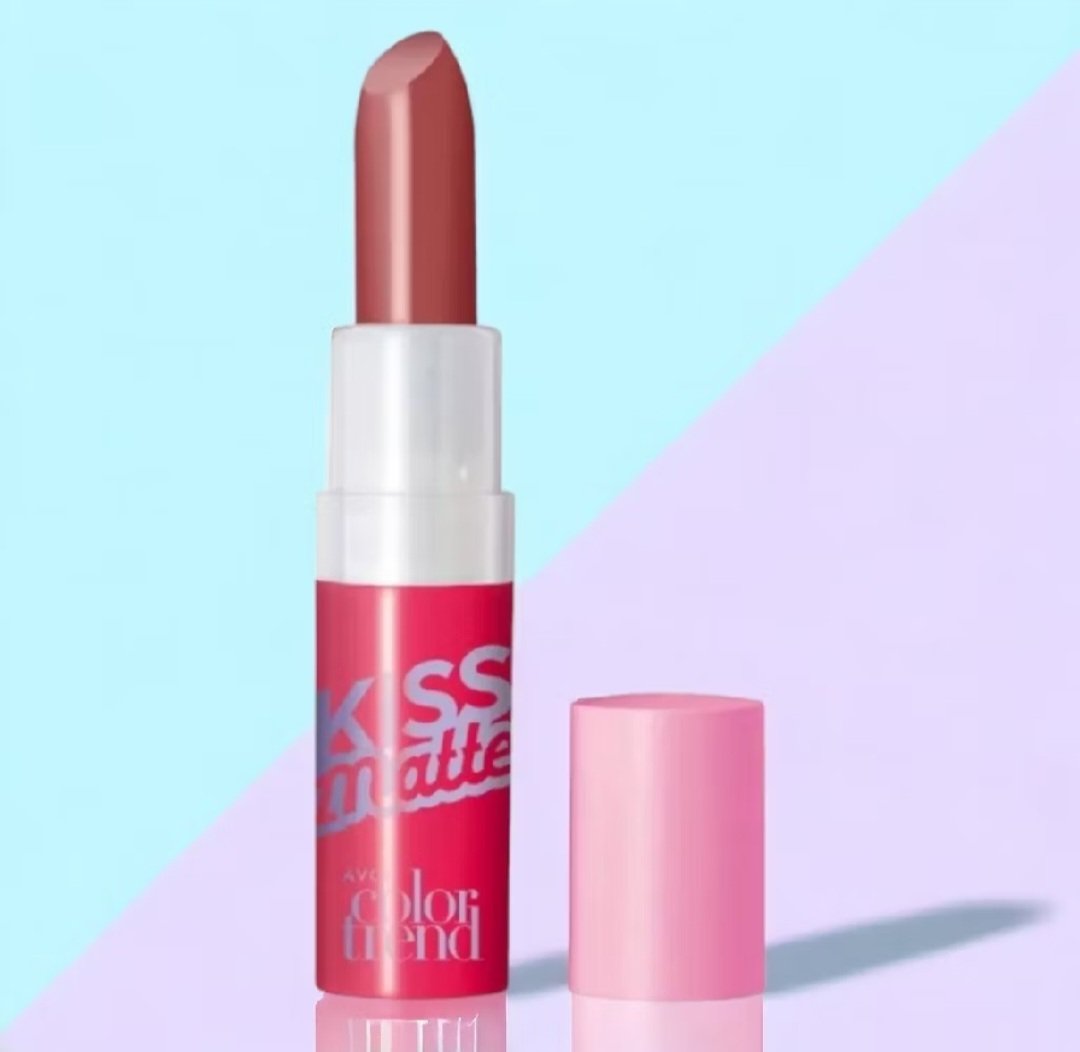 BATOM KISS MATE ROSE IN LOVE 3,6G