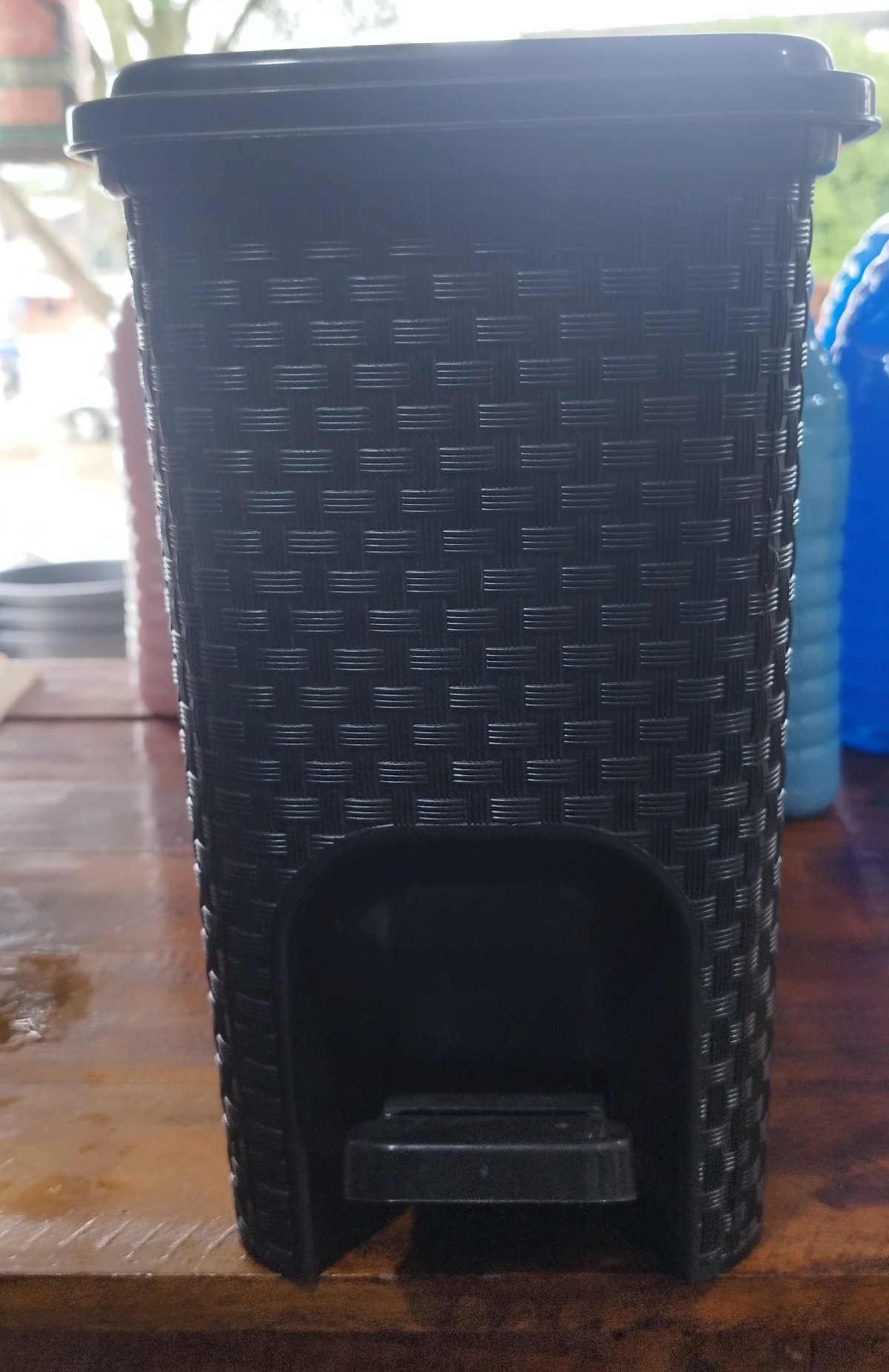 Cesta de lixo C/pedal  7 litros