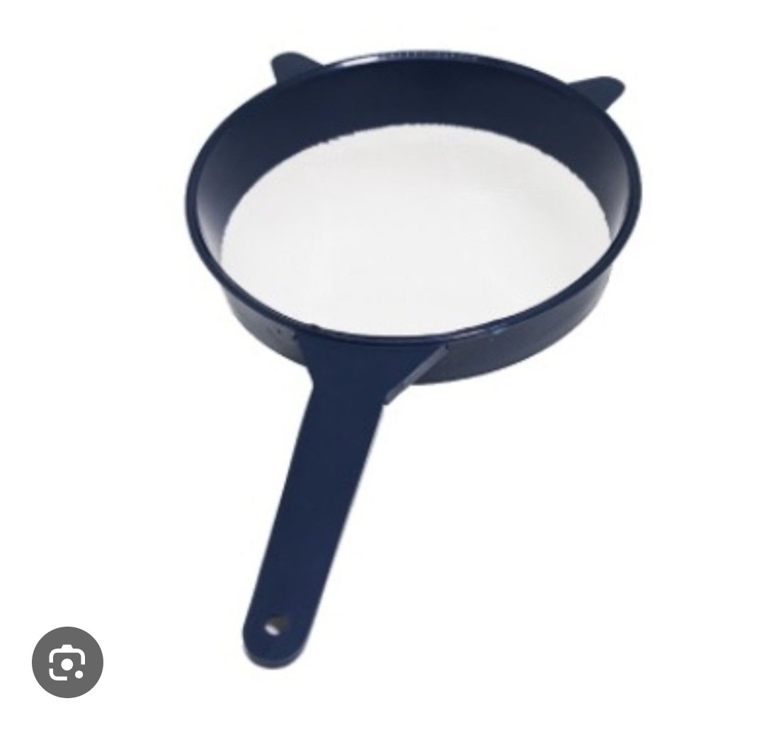 Peneira plastica 19 cm a partir de 6 un.